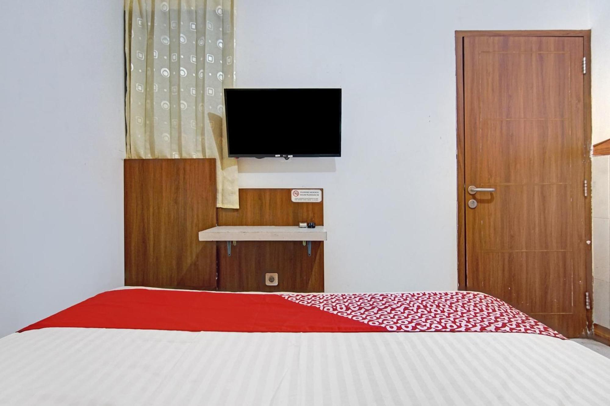 Super Oyo 90422 Mall Of Indonesia Τζακάρτα Εξωτερικό φωτογραφία